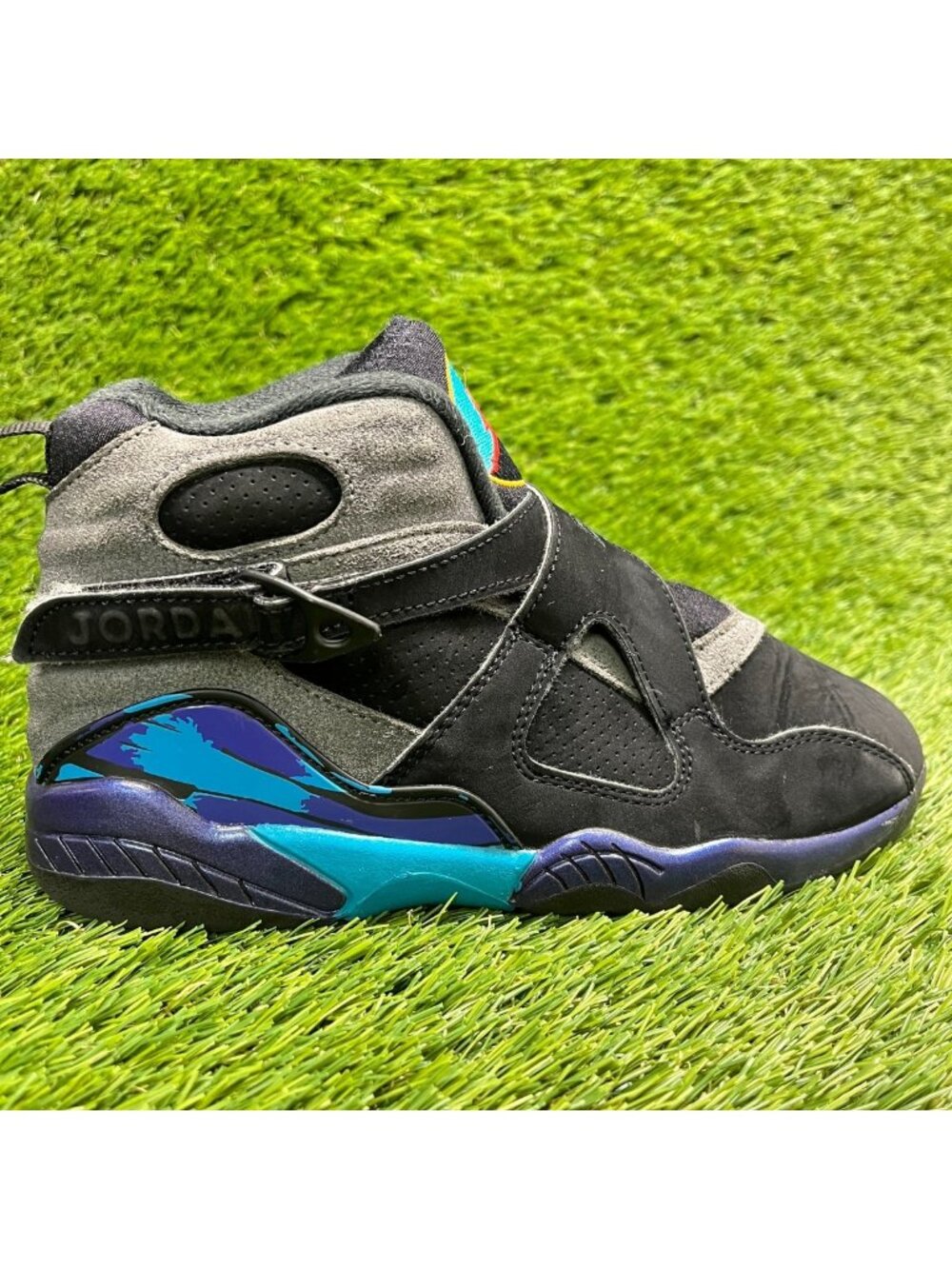 Nike Air Jordan 8 Retro Boys Size 2Y Black Blue Purple Athletic Shoes Sneakers